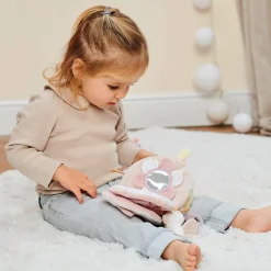 Nattou Livre d'activités Alice et Pomme Jaune