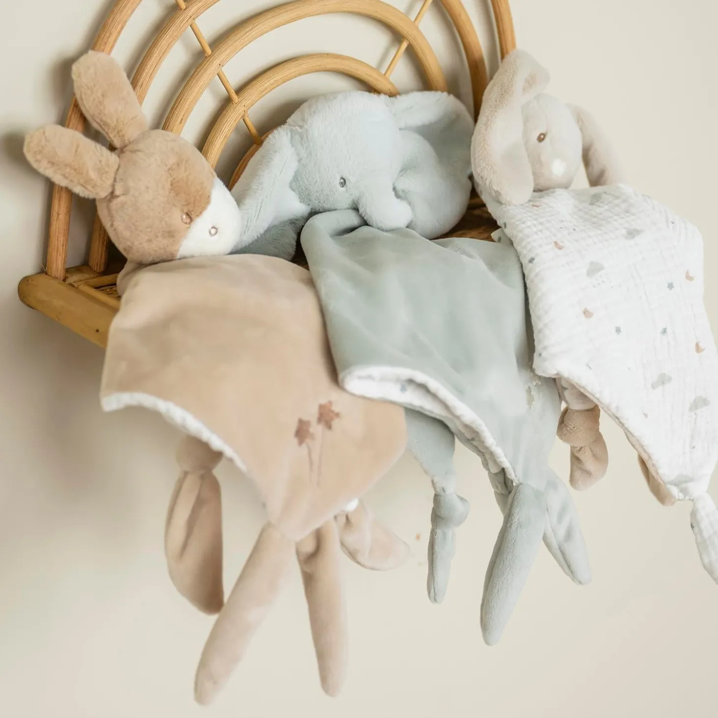 Nattou Maxi Doudou Loulou Lapin Sable
