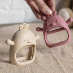 Nattou                    Moufle de dentition Silicone    Vieux Rose
