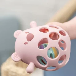 Nattou                    Ours hochet avec balle Silicone    Rose