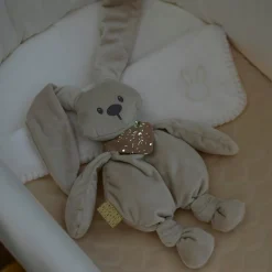 Nattou                    Peluche Lapidou avec bandana    Sable