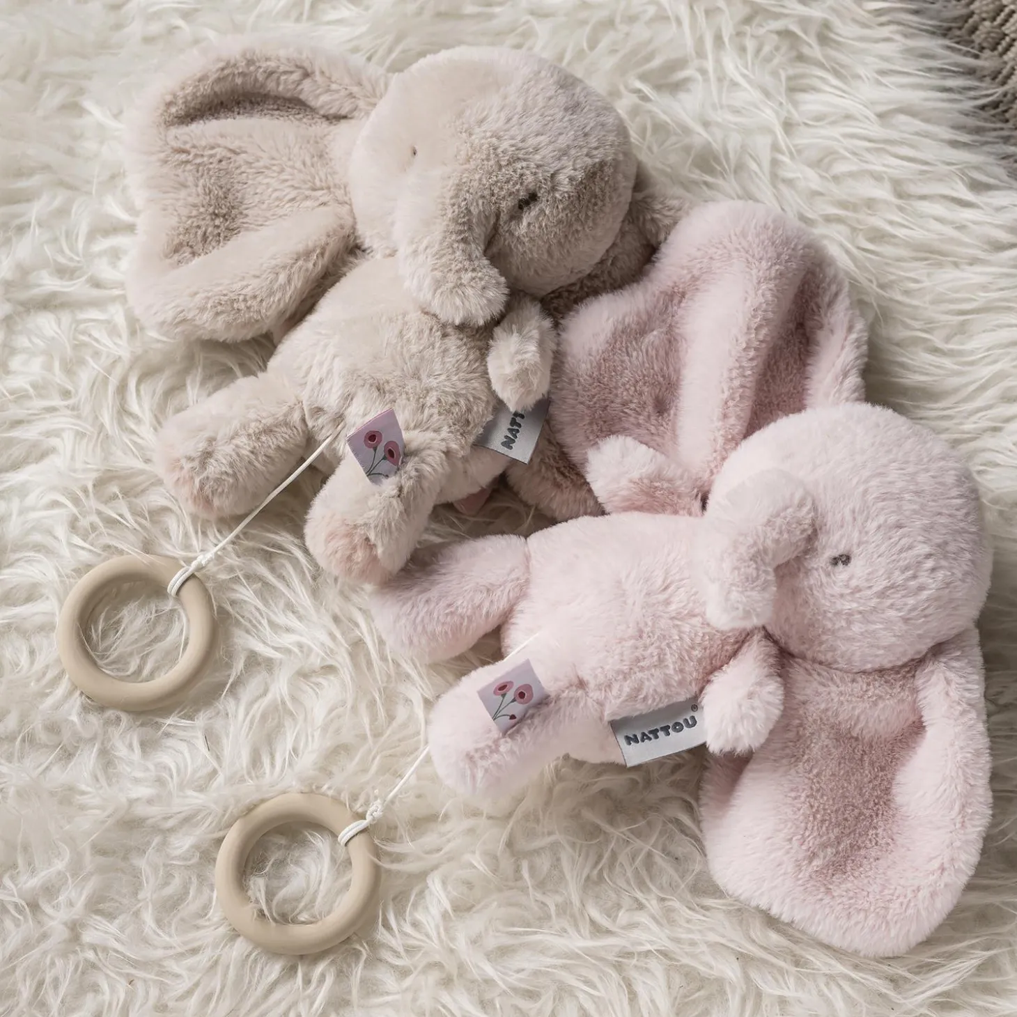 Nattou Peluche musicale Éléphant Fanfan Sable
