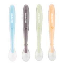 Nattou                    Set 4 cuillères Silicone avec étui    Multicolor