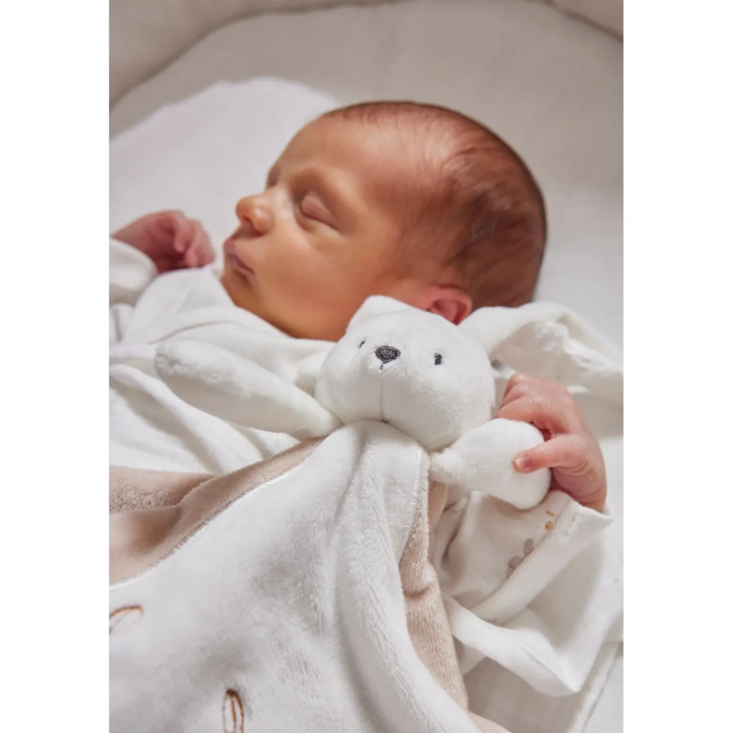 Noukie's Doudou Bali & Moka Snow Ecru