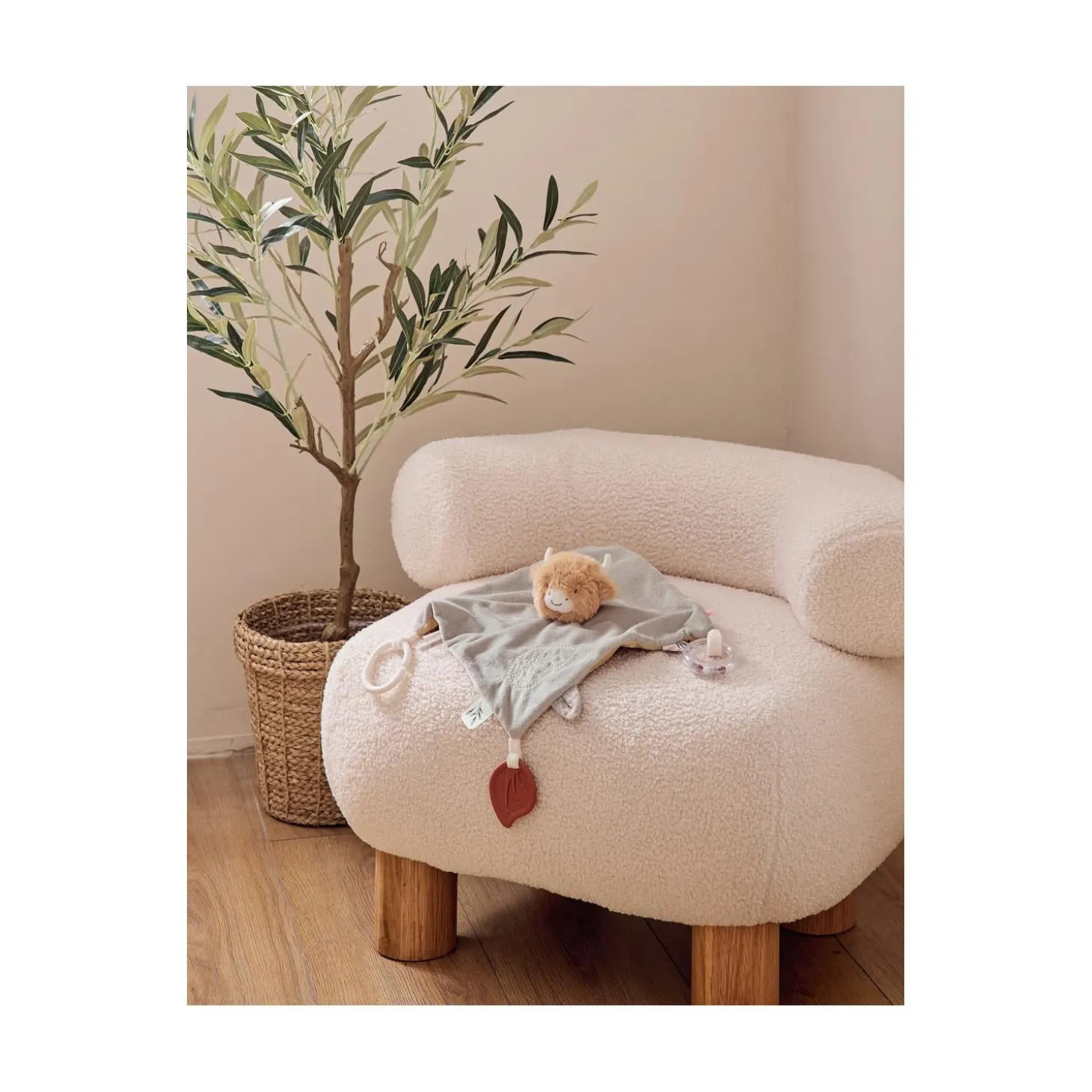 Noukie's Doudou d'activité Fluffy F&O Cow
