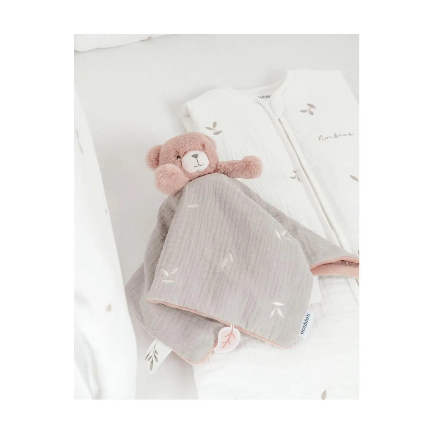 Noukie's Doudou Jour et Nuit Lily F&O Rose