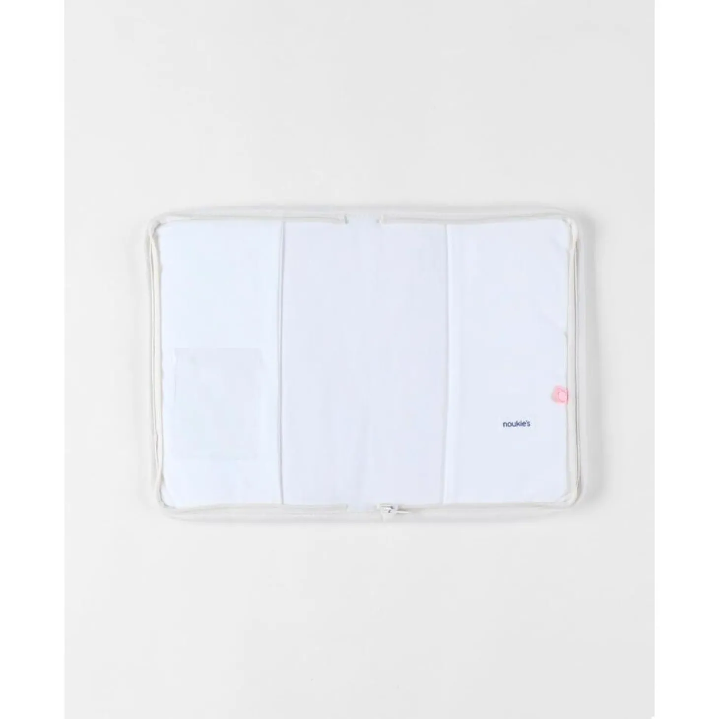 Noukie's Protège carnet de santé Mix & Match Cute Gorilla White 17x25 cm