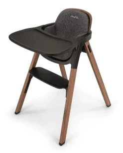 Nuna Chaise haute Bryn Graphite Lorsque l'enfant peut s'asseoir sans aide