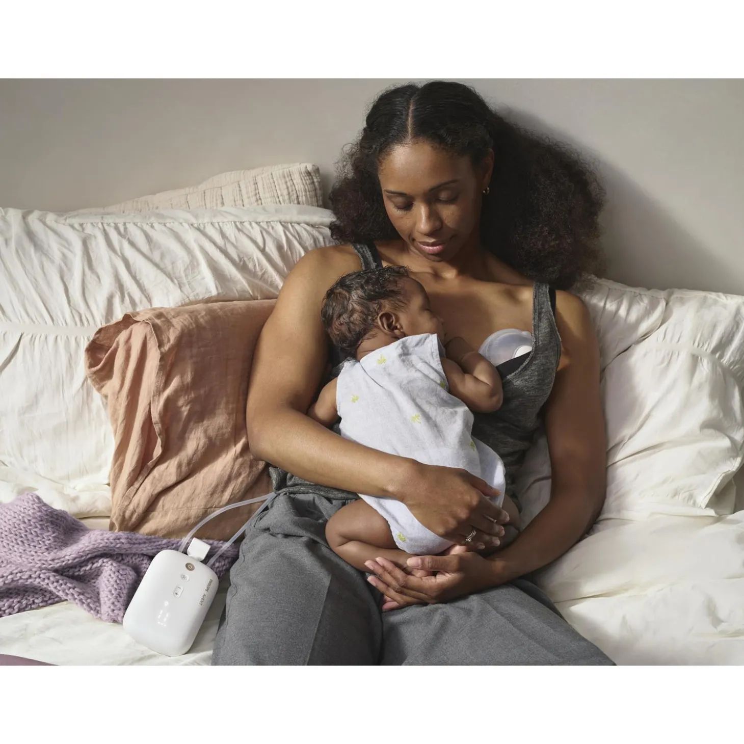 Philips Avent Tire-lait mains libres + biberon et sachet de lait Blanc