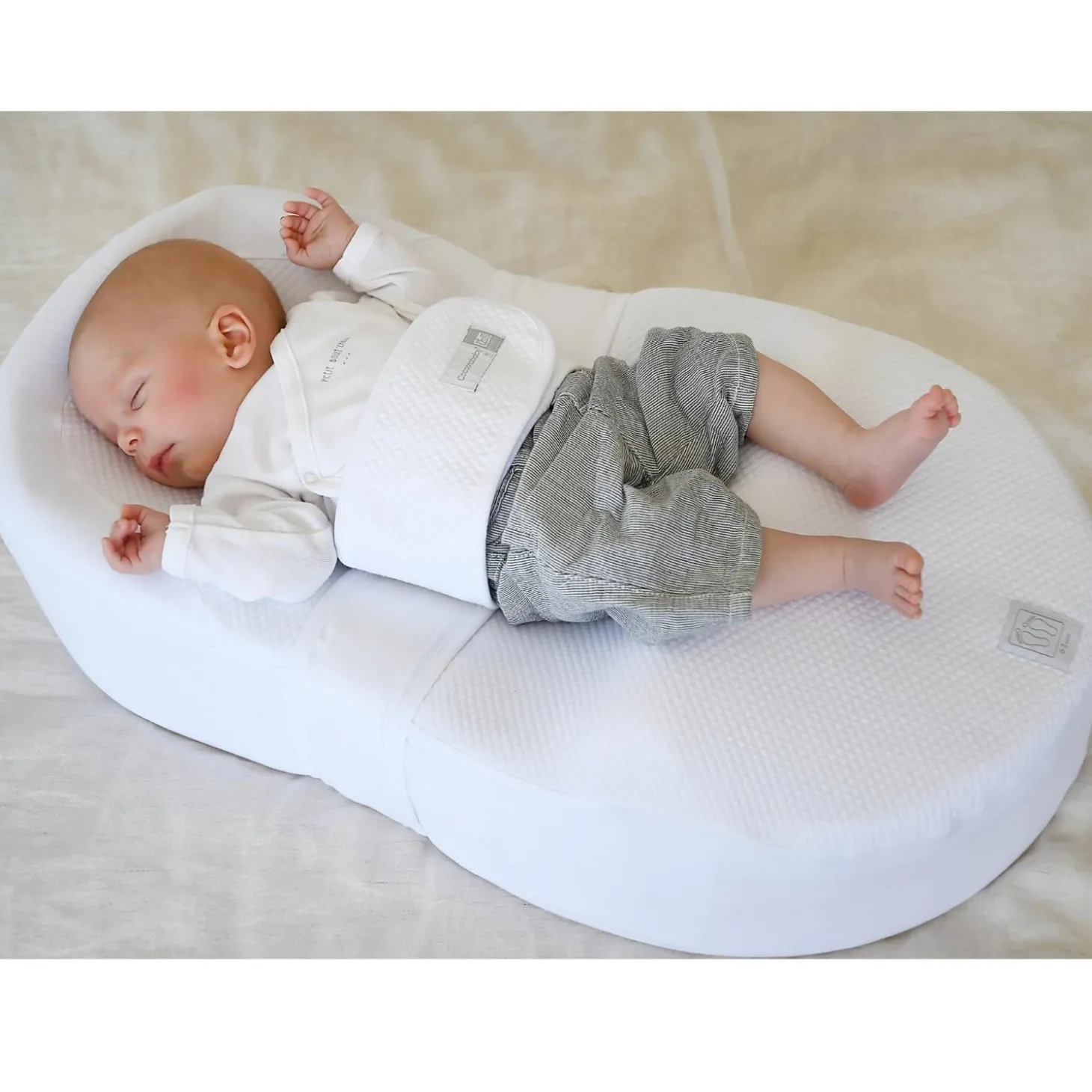 Red Castle Pack Cocoonababy avec drap + drap offert Blanc 0-3 mois