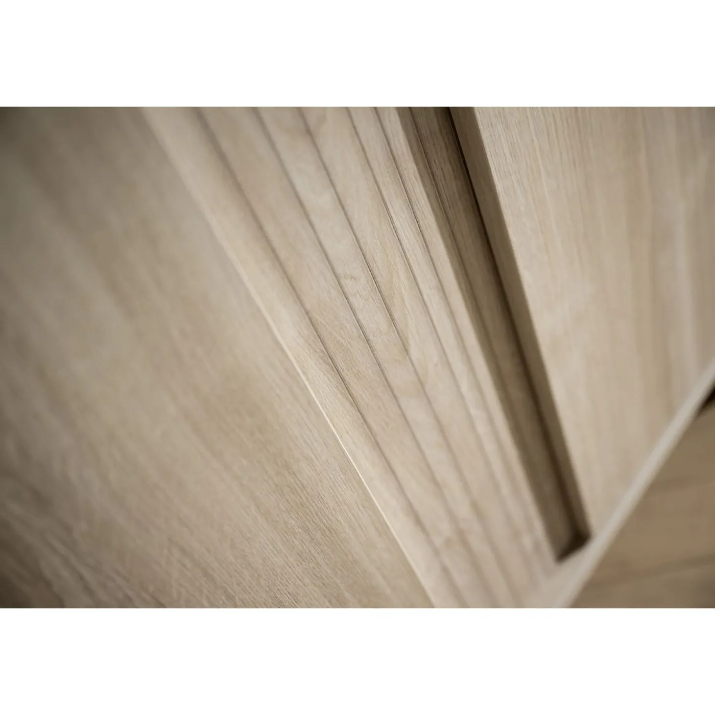 Sauthon Armoire 2 portes Paloma bois Chêne Sépia/Chêne Strié Sépia/Hêtre Vernis