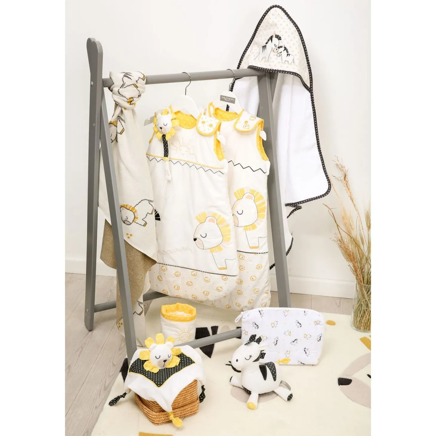 Sauthon Doudou Pluche Et Pompon