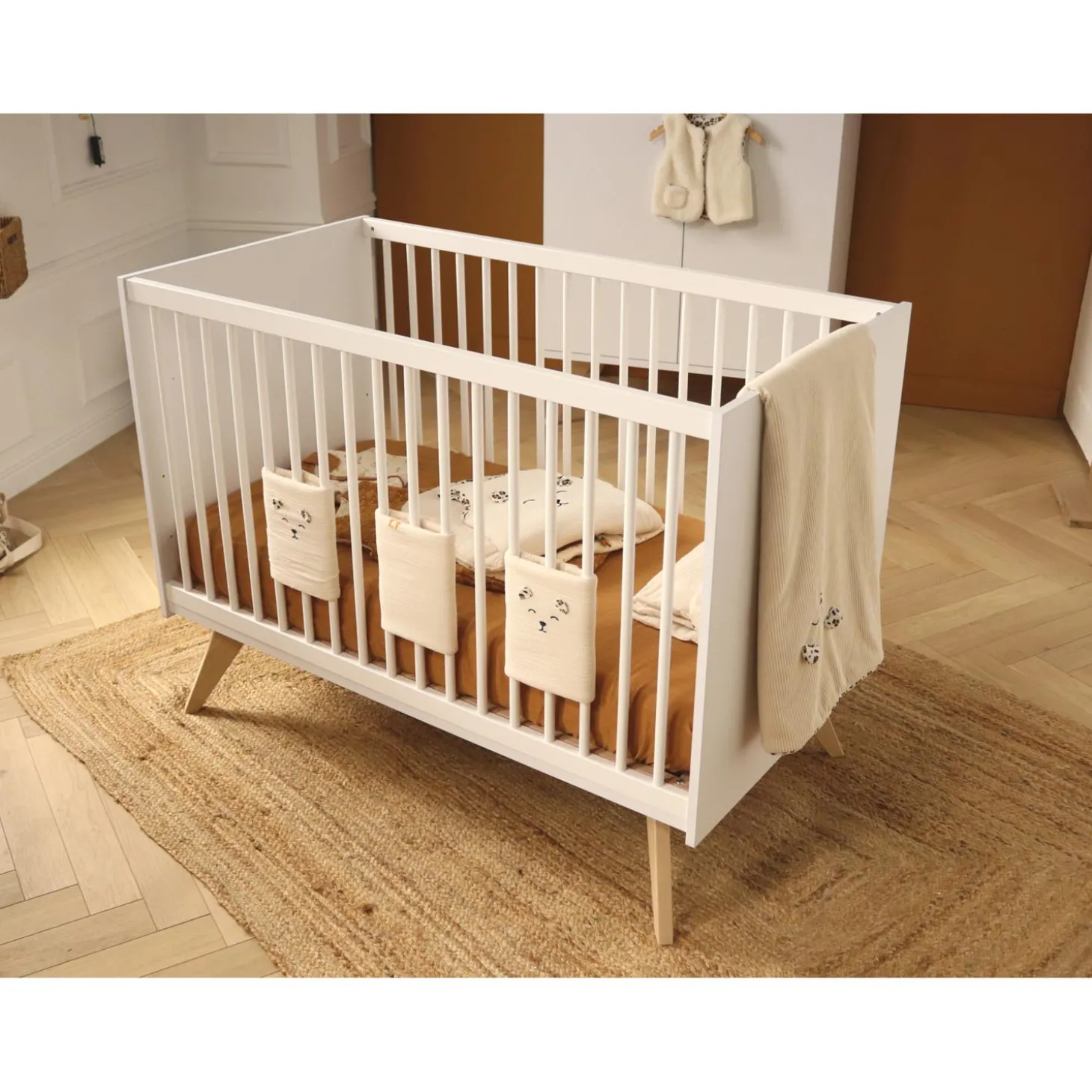 Sauthon Lit Bebe Nacrea Blanc / Hêtre vernis naturel 60x120 cm