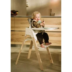 Stokke Chaise haute Steps Blanc et bois clair