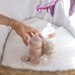 Suavinex Coffret biberon Welcome Baby Set Wonderland Rose