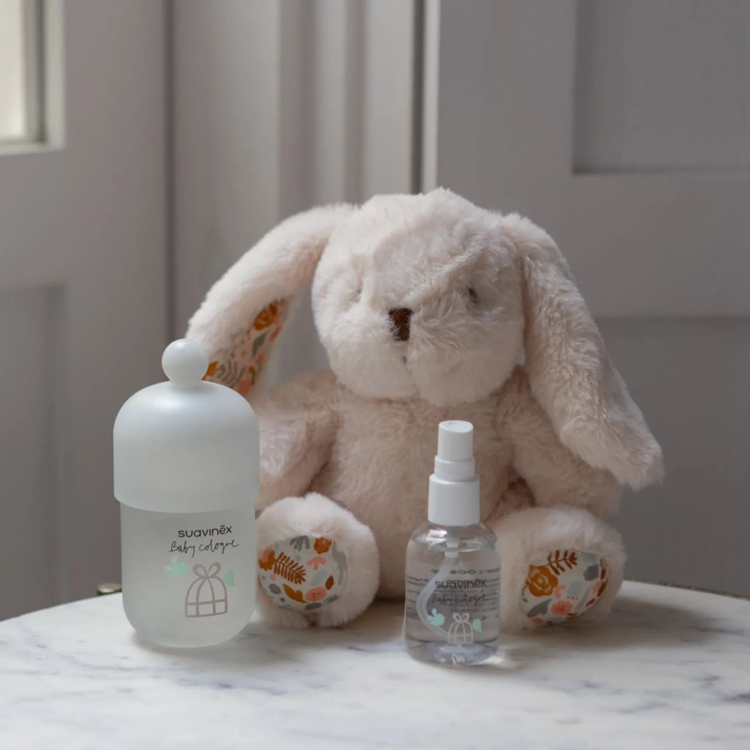 Suavinex Coffret peluche avec baby cologne Blanc