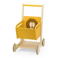 Trixie                    Chariot de course en bois    Mr. Lion