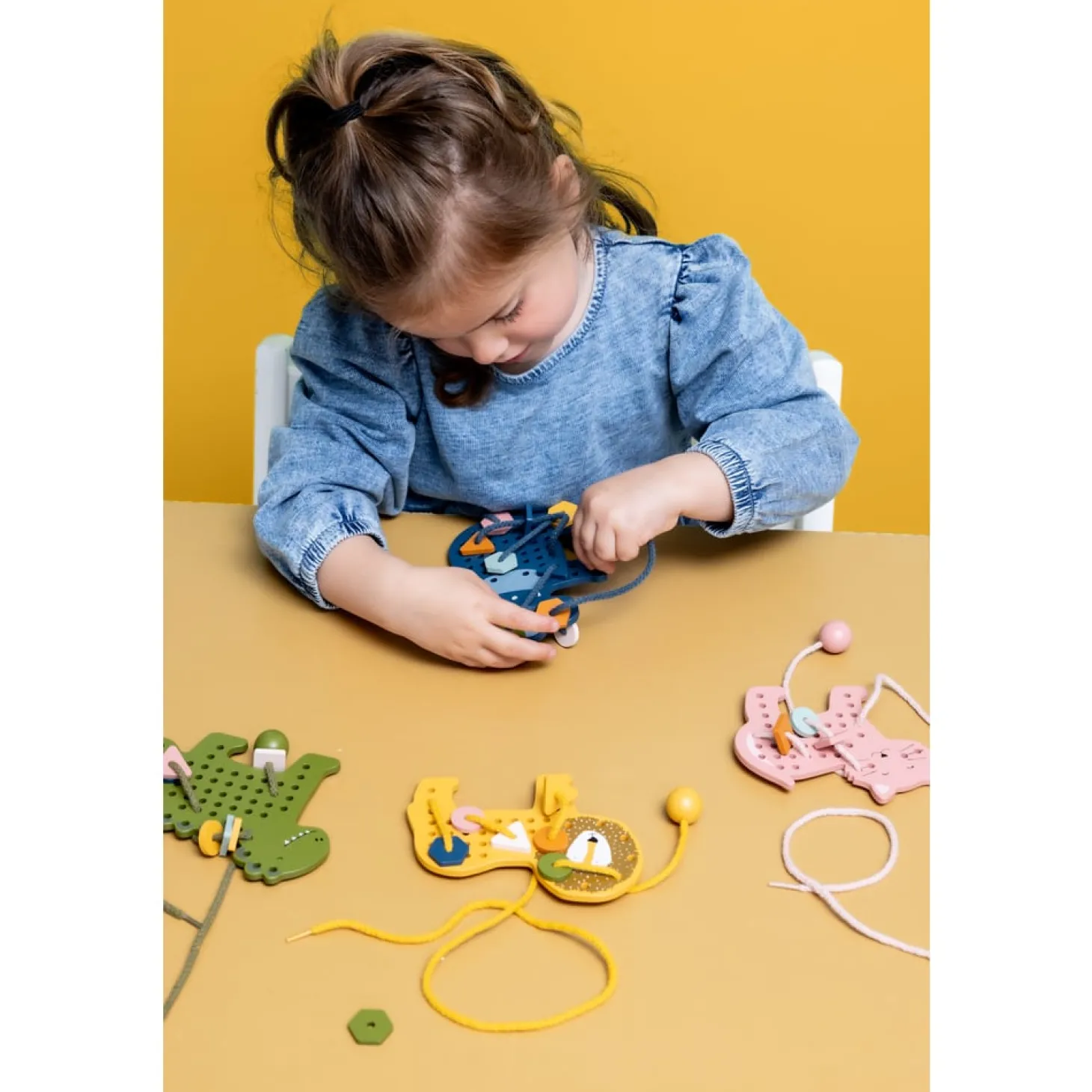Trixie Jeux de laçage bois animaux Multicolore