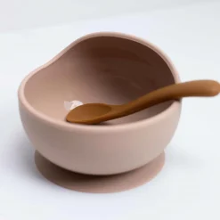 Trois Kilos Sept                    Coffret Repas 2Pcs Silicone    Caramel