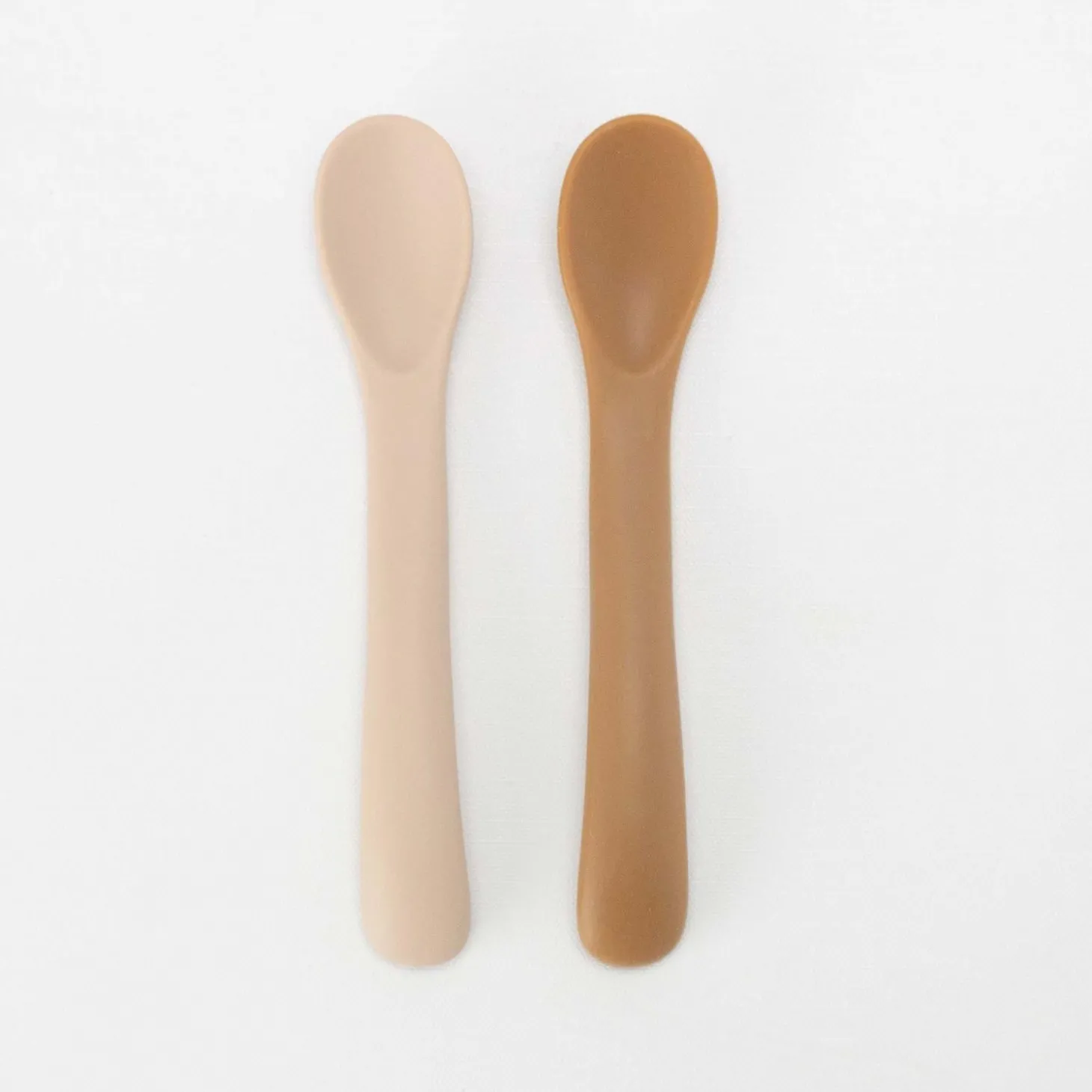 Trois Kilos Sept Lot de 2 Cuillières Silicone Sable / Caramel