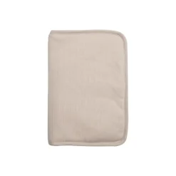Trois Kilos Sept                    Protège carnet de santé Tam Tam    Sable