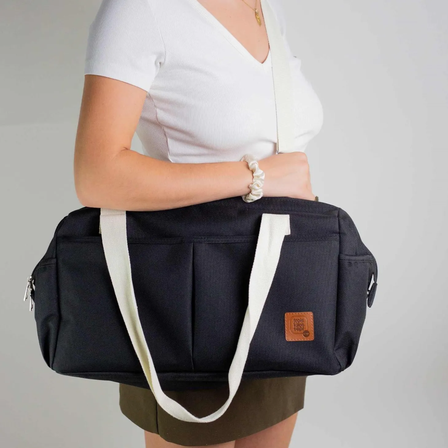 Trois Kilos Sept Sac à langer à Bandoulière Noir